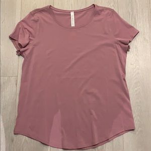 Lululemon Tee